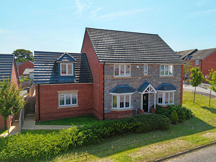 5 Bedroom Detached House For Sale In Old Wells Road, Glastonbury, BA6