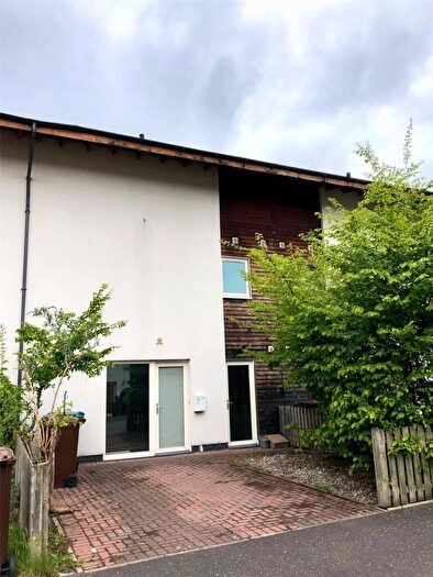3 Bedroom House To Rent In Lochburn Gate, Glasgow, G20