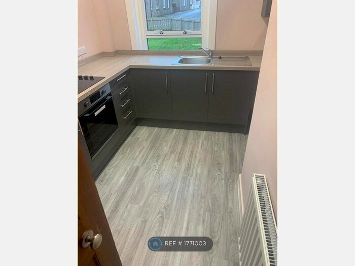 2 Bedroom Flat To Rent In Maxwell Street, Girvan, KA26