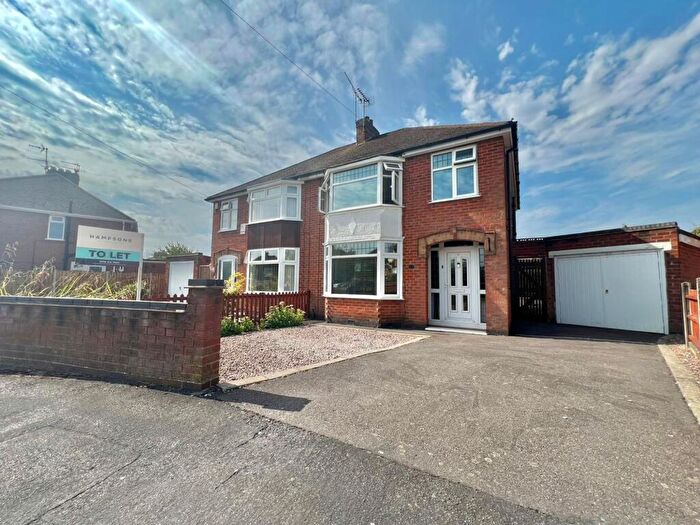 3 Bedroom Semi-Detached House To Rent In Kings Drive, Leicester Forest East, LE3
