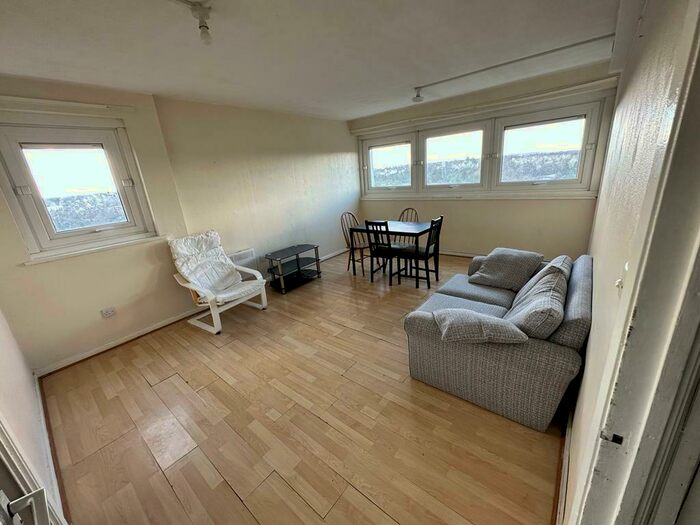 2 Bedroom Flat To Rent In Dollery Drive, Birmingham, B5