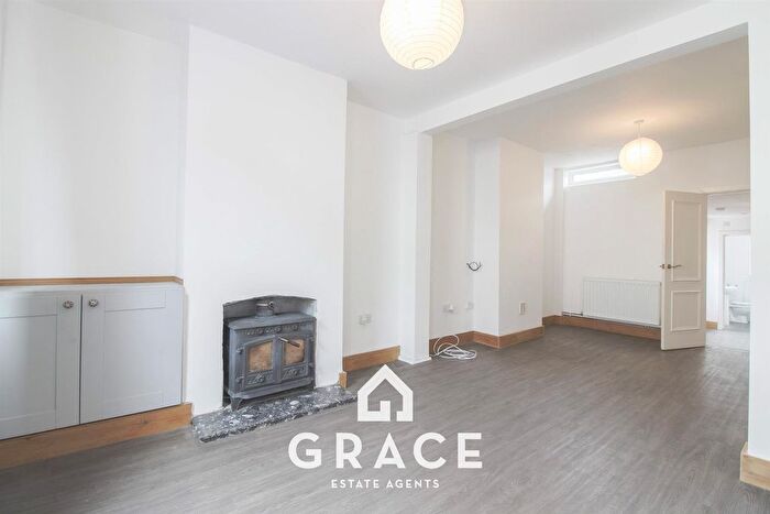 2 Bedroom Terraced House For Sale In Pauline Street, Ipswich, IP2