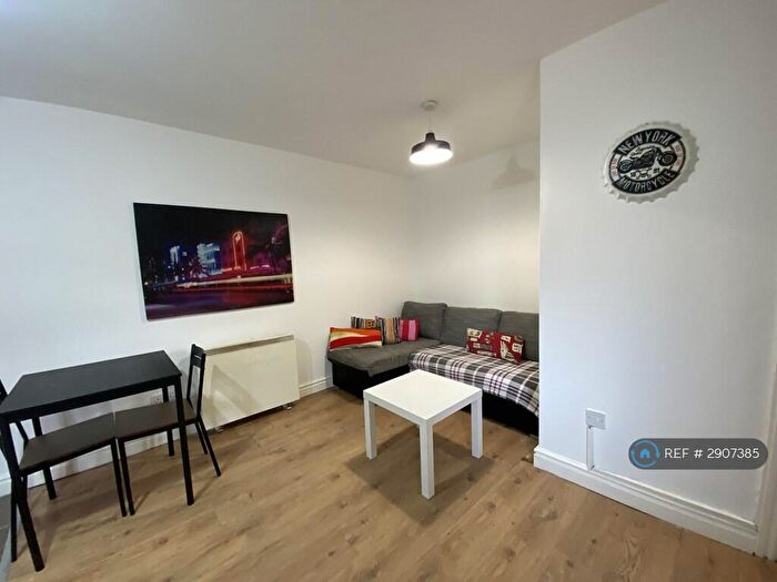 1 Bedroom Flat To Rent In Cyprus Road, Leicester, LE2