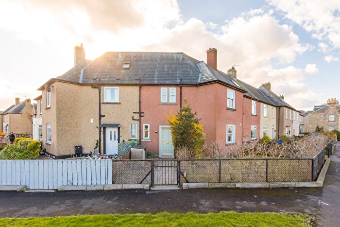 2 Bedroom Terraced House For Sale In Linkfield Road, Musselburgh, EH21