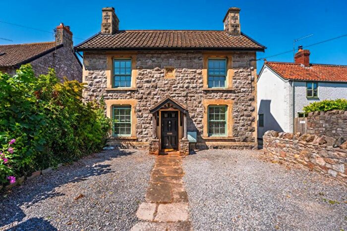 3 Bedroom Detached House For Sale In Charming Cottage On Claverham Road, BS49