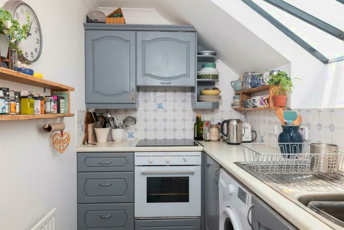 2 Bedroom Flat For Sale In Foundry Lane, Lewes, BN7
