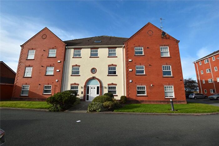 2 Bedroom Apartment For Sale In Shannon House, Leasowe Road, Moreton, CH46