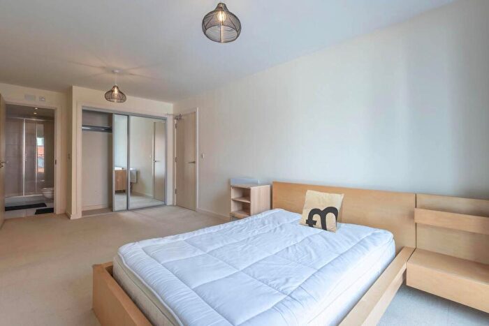 2 Bedroom Apartment To Rent In Placido, Jupiter, Birmingham, B16