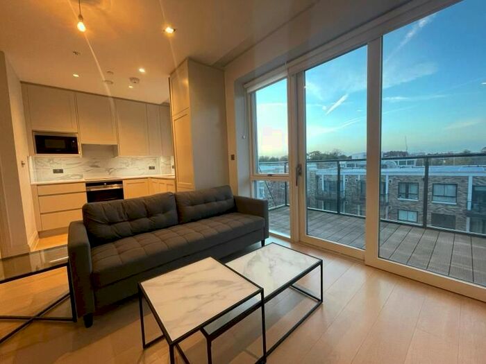1 Bedroom Flat To Rent In Renaissance Square Apartments, Palladian Gardens, W4