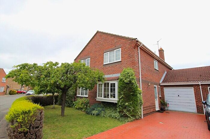 4 Bedroom Link Detached House For Sale In Lapwing Drive, Whittlesey, Cambs, PE7