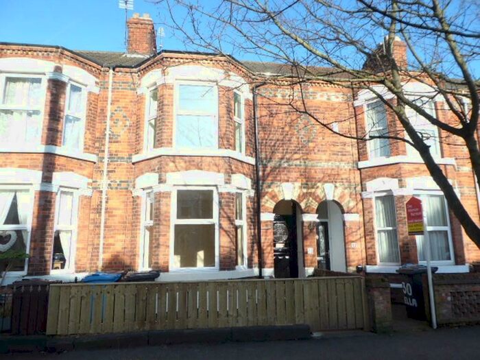 3 Bedroom Terraced House To Rent In Ella Street, Hull, HU5