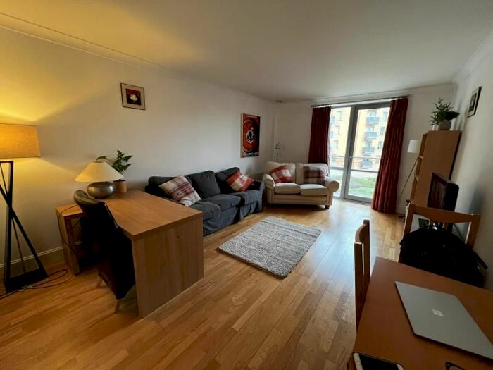 2 Bedroom Flat To Rent In Merchants Quay, East Street, Leeds, LS9