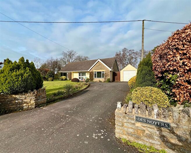 2 Bedroom Detached Bungalow For Sale In Sutton Montis, Yeovil, Somerset, BA22