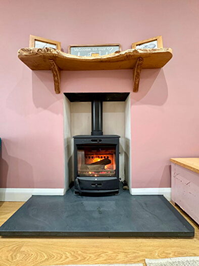 5 Bedroom Detached House For Sale In Station Road, Overton, Wrexham, LL13