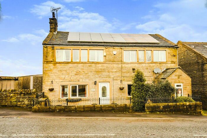 4 Bedroom Cottage For Sale In New Hey Road, Scammonden, Huddersfield, West Yorkshire, HD3