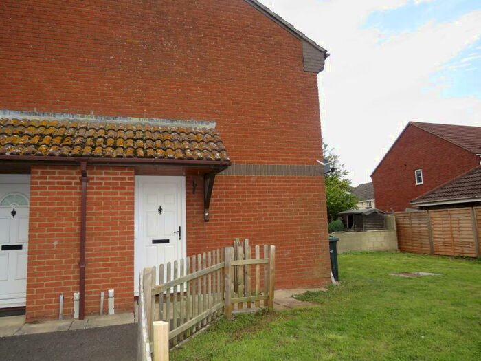 1 Bedroom House To Rent In St Dunstan Close, Calne, SN11