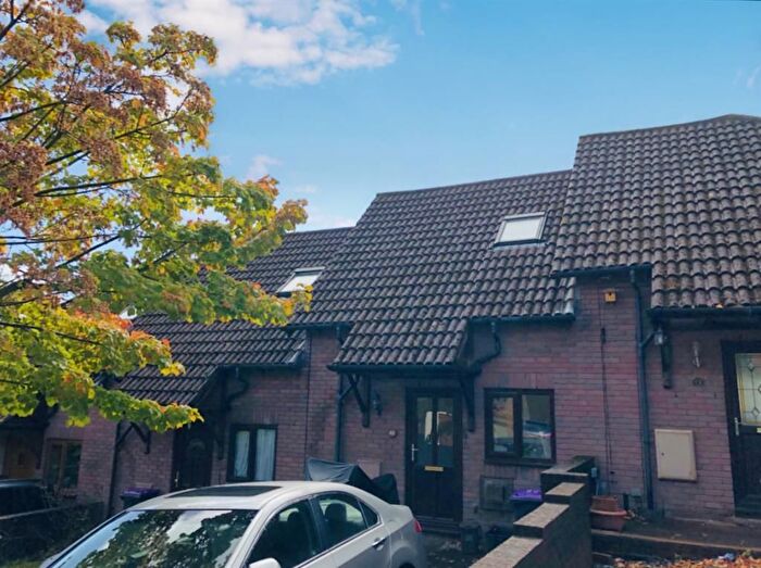 1 Bedroom Property To Rent In Daffodil Court, Ty Canol, Cwmbran, NP44