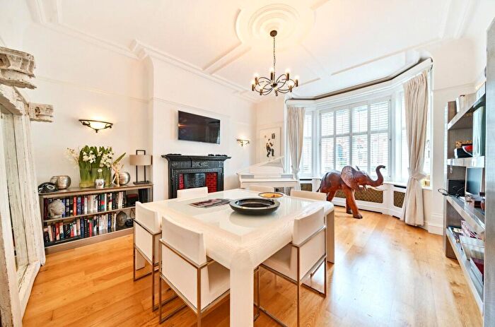 6 Bedroom Terraced House For Sale In Glenloch Road, Belsize Park, London, NW3
