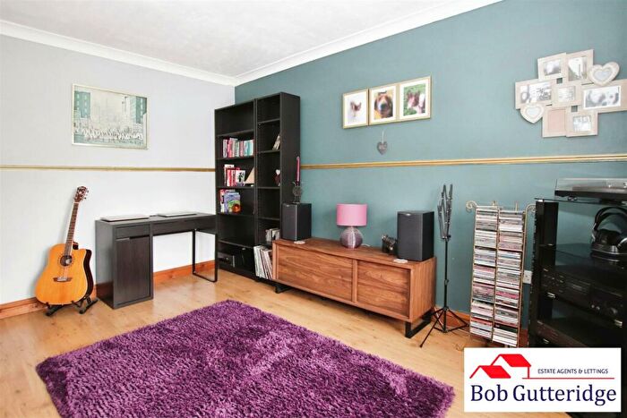 3 Bedroom Detached House For Sale In Hartington Street, Wolstanton, Newcastle, ST5