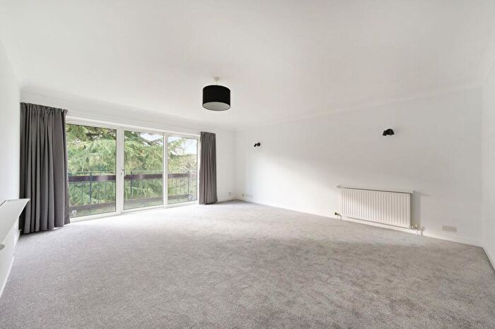 2 Bedroom Flat To Rent In Herne Road, Surbiton, KT6