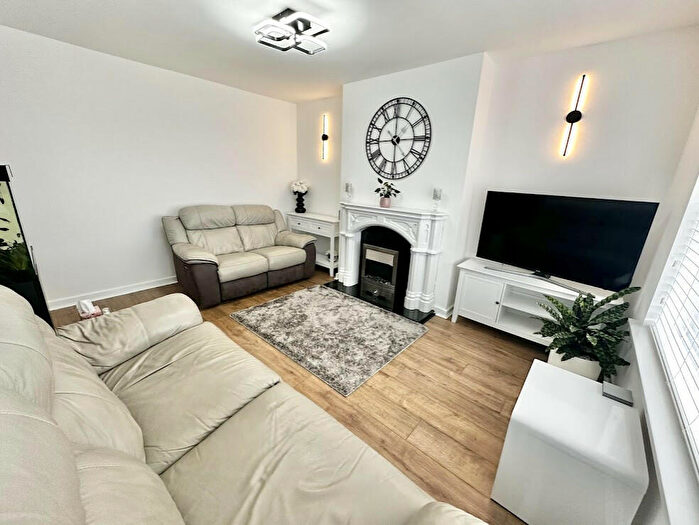 2 Bedroom Bungalow For Sale In Holts Lane, Poulton-Le-Fylde, FY6