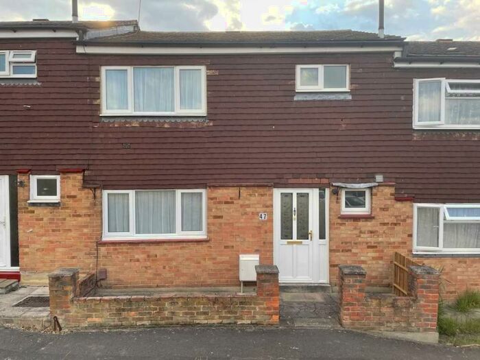 3 Bedroom Terraced House To Rent In Northview, Swanley, Kent, BR8
