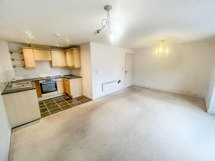 2 Bedroom Flat To Rent In Edison Way, Arnold, Arnold, NG5