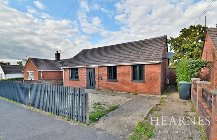 3 Bedroom Detached Bungalow For Sale In Ford Lane, Ferndown, BH22