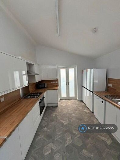 6 Bedroom Terraced House To Rent In Harefield Road, Sheffield, S11