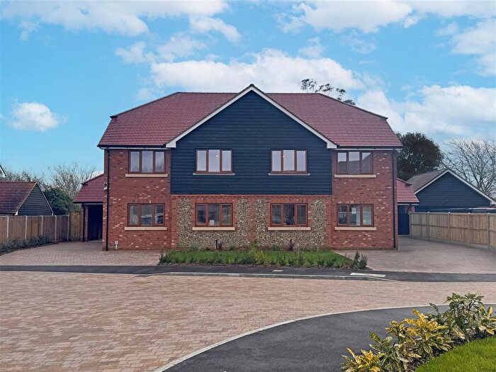 3 Bedroom Semi-Detached House For Sale In The Birch, Mill Field, Ash, Canterbury, Kent, CT3