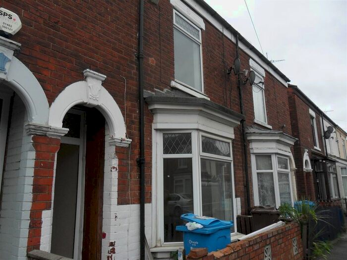 3 Bedroom Terraced House To Rent In Rosmead Street, Hull, HU9