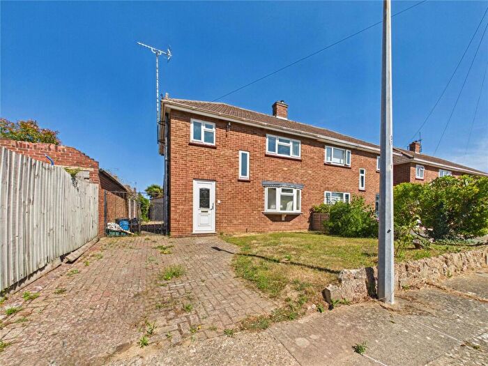 3 Bedroom Semi Detached House For Sale In Saxon Close, Colchester, Essex, CO3