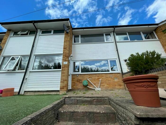 3 Bedroom Terraced House For Sale In Charles Drive, Cuxton, Rochester, ME2