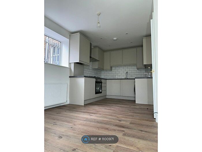 1 Bedroom Flat To Rent In High Street, London, NW10