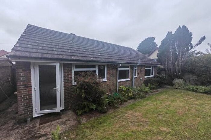2 Bedroom Bungalow To Rent In Old Ghyll Road, Heathfield, TN21