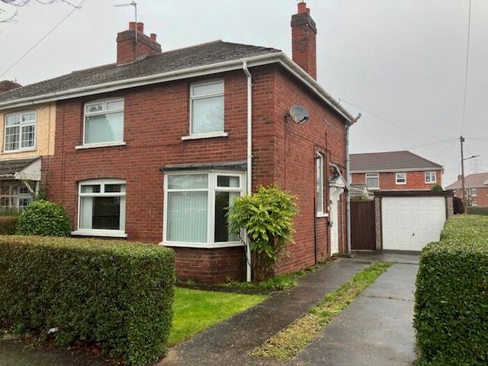 3 Bedroom Semi-Detached House To Rent In Edge Green, Kirk Sandall, Doncaster, DN3