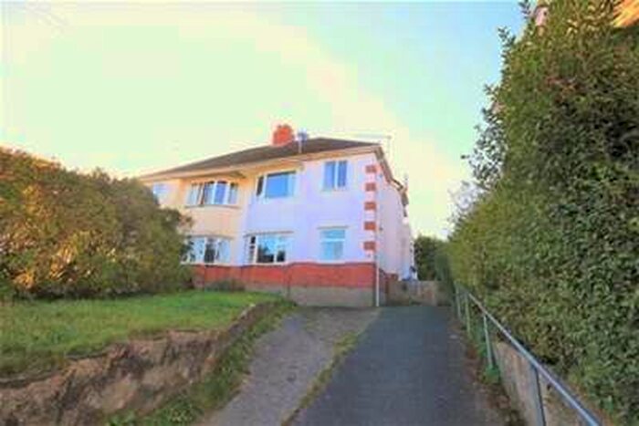 2 Bedroom Flat To Rent In Dunford Road, Parkstone BH12