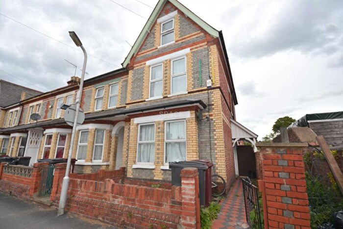 5 Bedroom End Of Terrace House To Rent In Cholmeley Road, Reading, Berkshire, RG1