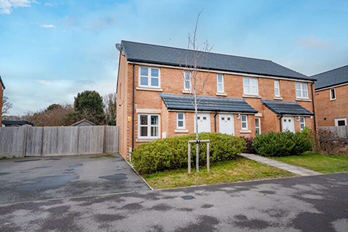 2 Bedroom End Of Terrace House For Sale In Jockey Way, Andover, SP11