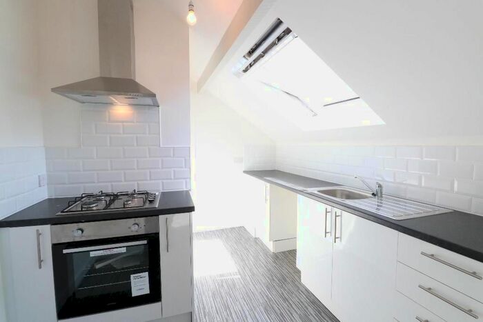 Studio To Rent In Burnley Road East, Rossendale, BB4