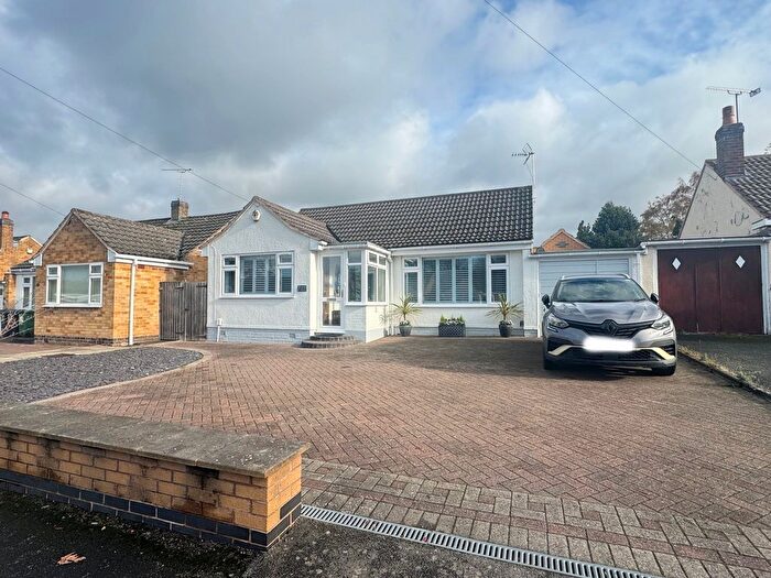 3 Bedroom Detached Bungalow For Sale In Arden Road, Kenilworth, CV8