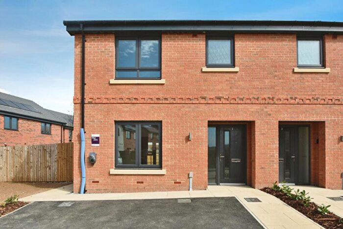 3 Bedroom Semi Detached House For Sale In Heather Road, Ripon, North Yorkshire, HG4