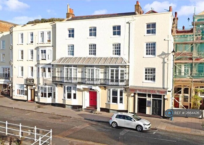 1 Bedroom Flat To Rent In Harbour Parade, Ramsgate, CT11