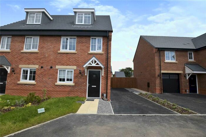 3 Bedroom Semi-Detached House To Rent In Swanage Close, Cottam, Preston, Lancashire, PR4