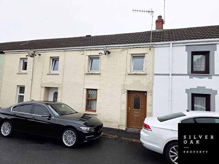 1 Bedroom Cottage To Rent In Bank Road, Llangennech, Llanelli, Carmarthenshire, SA14