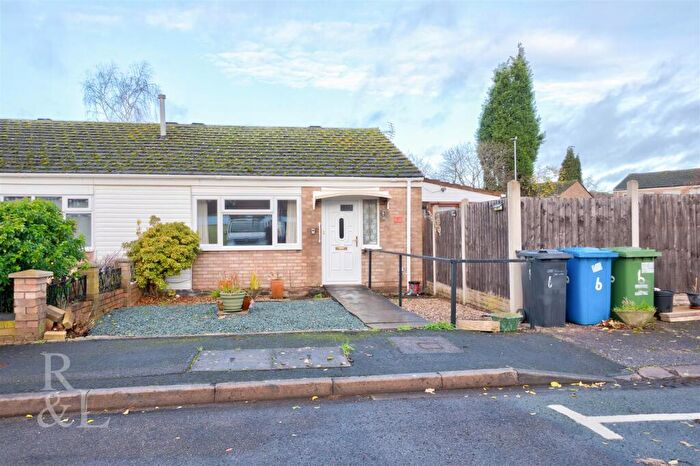 2 Bedroom Semi-Detached Bungalow For Sale In Cherwell, Tamworth, B77