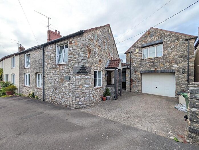 4 Bedroom Property For Sale In The Row, Aust, Bristol, BS35