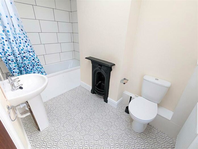 1 Bedroom Terraced House To Rent In Coldharbour Lane, Salisbury, SP2