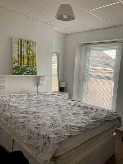 4 Bedroom House To Rent In Ysgol Street, Port Tennant, Swansea, SA1