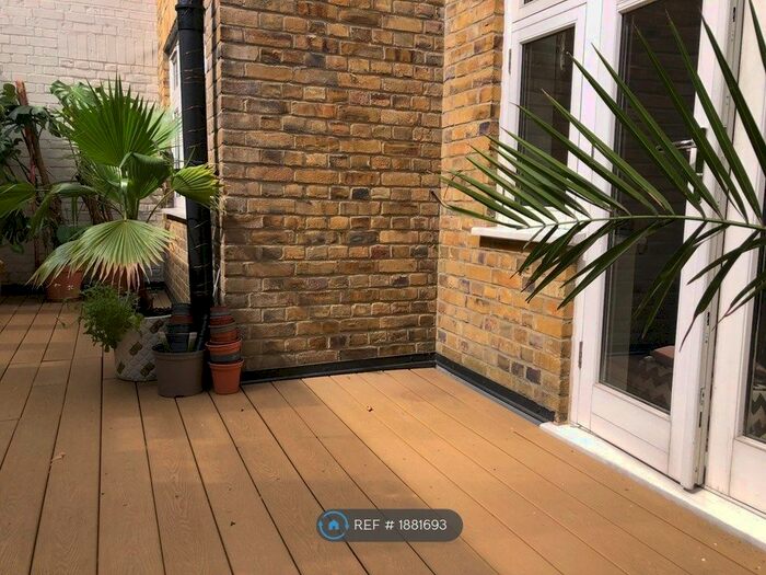 1 Bedroom Flat To Rent In Kew Road, Richmond, TW9